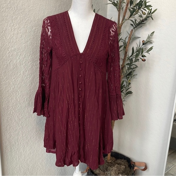Altar’d State Long Sleeve Tunic Dress w/ lace detailing - Picture 2 of 12